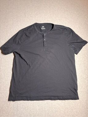 H&M Black Short-Sleeve Henley Tee